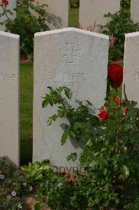 Tincourt New British Cemetery - Scherdt, Jakobreist