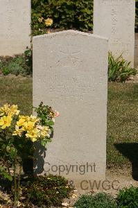 Tincourt New British Cemetery - Schwing, Heinrich
