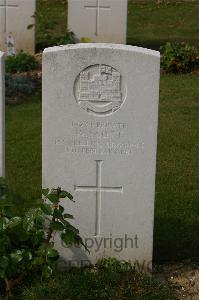 Tincourt New British Cemetery - Scott, W