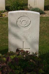 Tincourt New British Cemetery - Senior, Sam