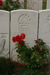 Tincourt New British Cemetery - Sloan, William