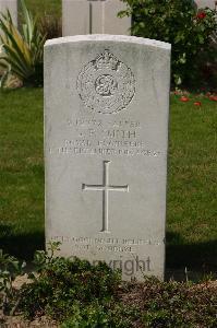 Tincourt New British Cemetery - Smith, George Frederick