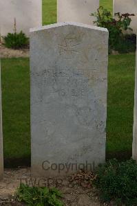 Tincourt New British Cemetery - Taag, Wilhelm