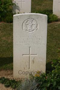 Tincourt New British Cemetery - Taylor, Albert Edward
