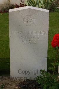 Tincourt New British Cemetery - Thielecke, Richard