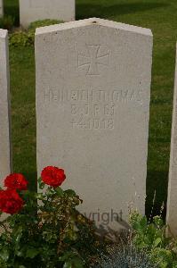 Tincourt New British Cemetery - Thomas, Heinrich