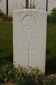 Tincourt New British Cemetery - Tillack, Keith