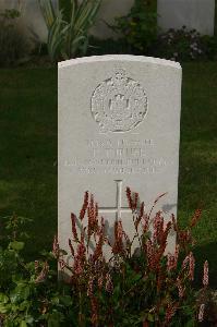 Tincourt New British Cemetery - Turner, E