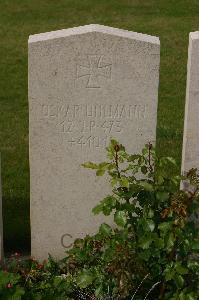 Tincourt New British Cemetery - Uhlmann, Oskar