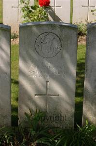 Tincourt New British Cemetery - Vincent, G H