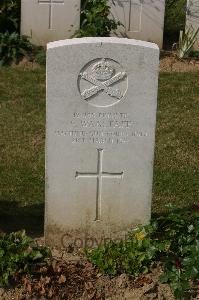 Tincourt New British Cemetery - Wagstaff, Sidney