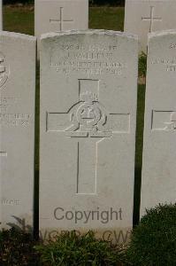 Tincourt New British Cemetery - Wellens, J