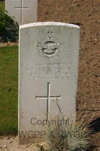 Tincourt New British Cemetery - Williamson, R B