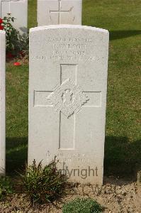 Tincourt New British Cemetery - Wilson, R
