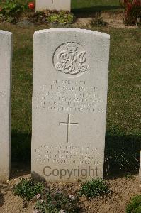 Tincourt New British Cemetery - Woodhouse, Edward John