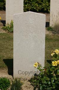 Tincourt New British Cemetery - Zimmermann, Paul