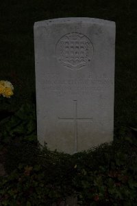 Abbeville Communal Cemetery - McKenna, Neil McCarthy