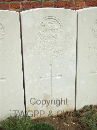 Hangard Wood British Cemetery - Baker, J W