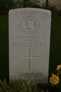 Fins New British Cemetery&#44; Sorel-Le-Grand - Auld, F A