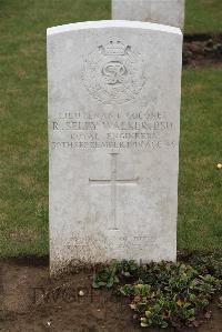 Flesquieres Hill British Cemetery - Walker, Reginald Selby