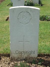 Albert Communal Cemetery Extension - Allan, L