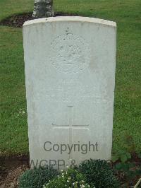 Albert Communal Cemetery Extension - Alston, James William Hamilton