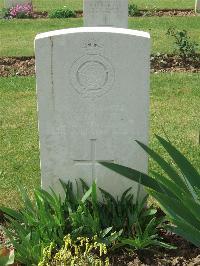Albert Communal Cemetery Extension - Dicker, William Samuel