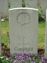 Albert Communal Cemetery Extension - Romanoff, Michael