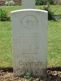 Albert Communal Cemetery Extension - Whinfrey, William
