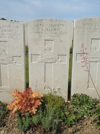 Bagneux British Cemetery Gezaincourt - Allchin, Stephen Lewis