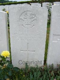 Bagneux British Cemetery Gezaincourt - Fitzpatrick, Stephen