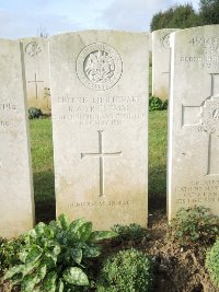 Bagneux British Cemetery Gezaincourt - Priestman, George Aloysius (Louie)