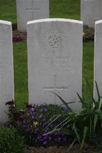 Nine Elms British Cemetery - Barr, R