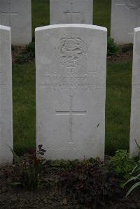 Nine Elms British Cemetery - Beer, William Edward