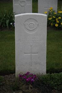 Nine Elms British Cemetery - Bell, Thomas Cecil