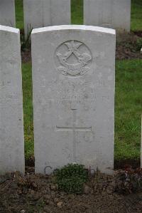 Nine Elms British Cemetery - Bichard, Ezra