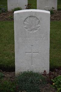 Nine Elms British Cemetery - Blackmore, Hugh Chester