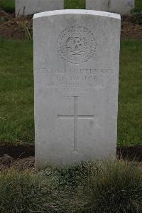 Nine Elms British Cemetery - Bruce, J F