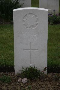 Nine Elms British Cemetery - Carew, Francis James
