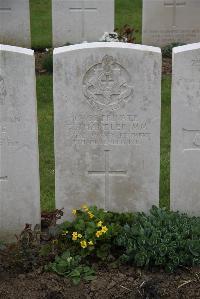 Nine Elms British Cemetery - Chandler, F