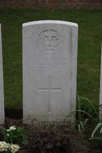 Nine Elms British Cemetery - Chester, Fred Miles