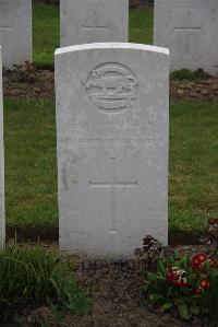 Nine Elms British Cemetery - Cobb, S C