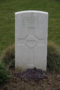 Nine Elms British Cemetery - Davy, Edmund Bromley