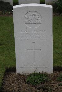 Nine Elms British Cemetery - Dickinson, Alexander