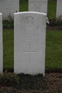 Nine Elms British Cemetery - Dungavell, J