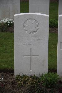 Nine Elms British Cemetery - Dunsmure, H