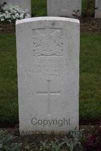 Nine Elms British Cemetery - Dyer, Nicholas