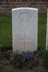 Nine Elms British Cemetery - Dyson, T