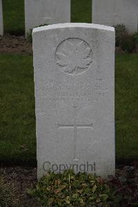 Nine Elms British Cemetery - Edge, Alfred Wurts