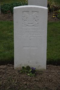 Nine Elms British Cemetery - Edwards, Joseph Ibbotson
